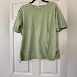 Vintage Women’s Sage Green Short-Sleeve Top